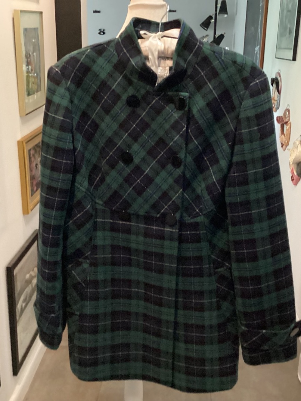 CHadwicks women’s coat plaid size 14. Stylish